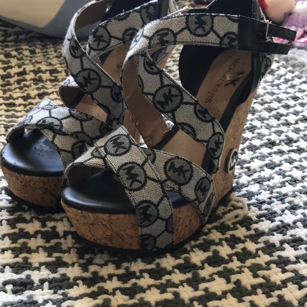 Black Michael Kors wedges